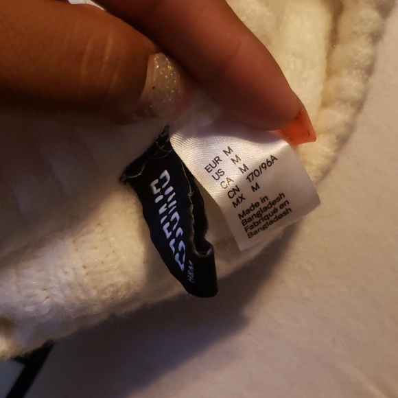 Top - Picture 3 of 3